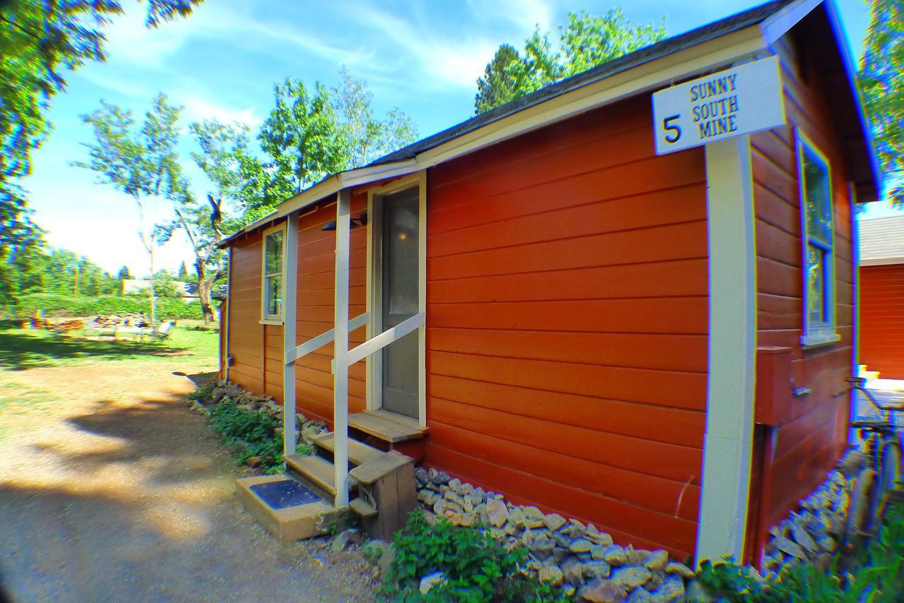 Мотель Miner'S Camp Foresthill Екстер'єр фото