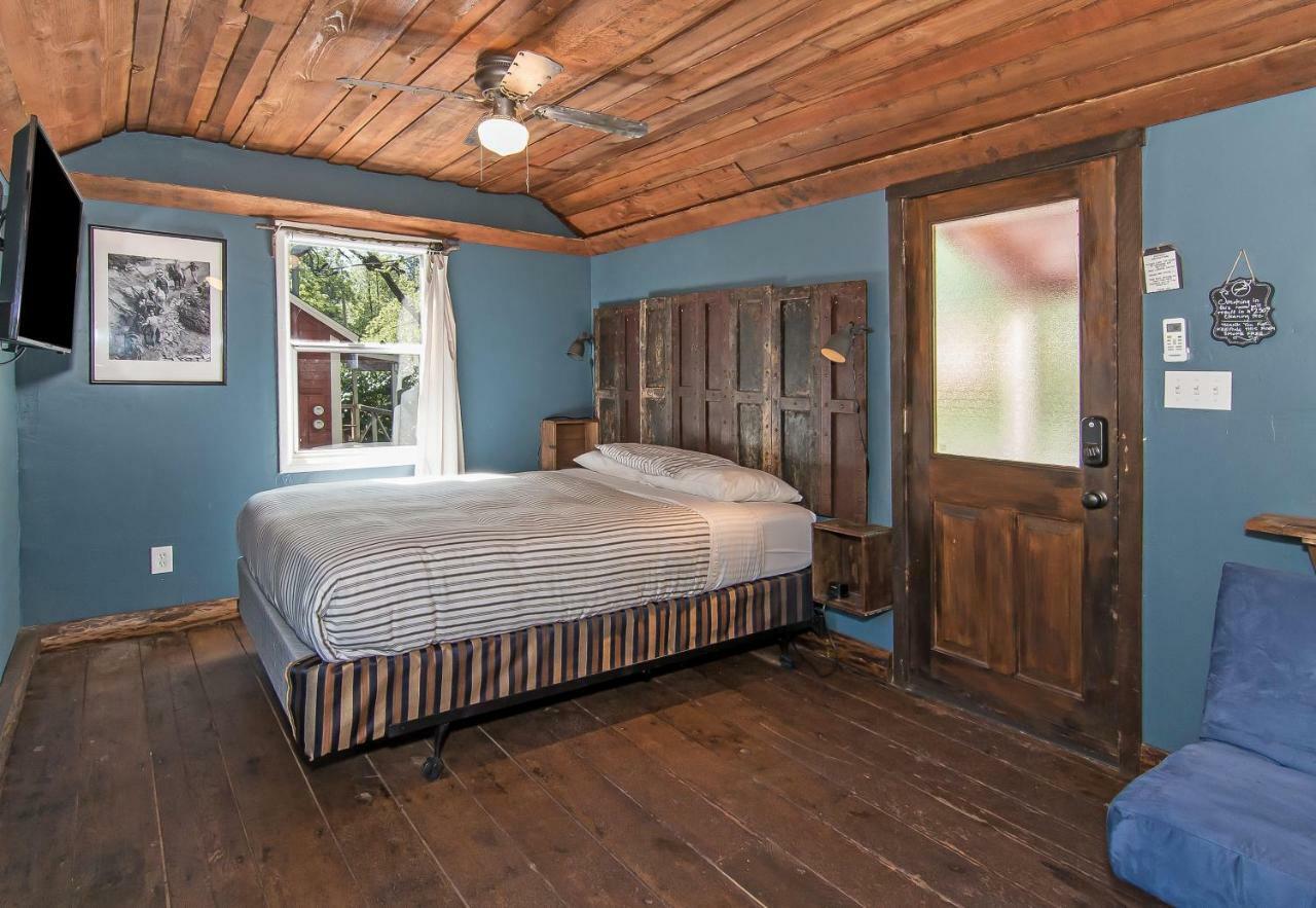Мотель Miner'S Camp Foresthill Екстер'єр фото