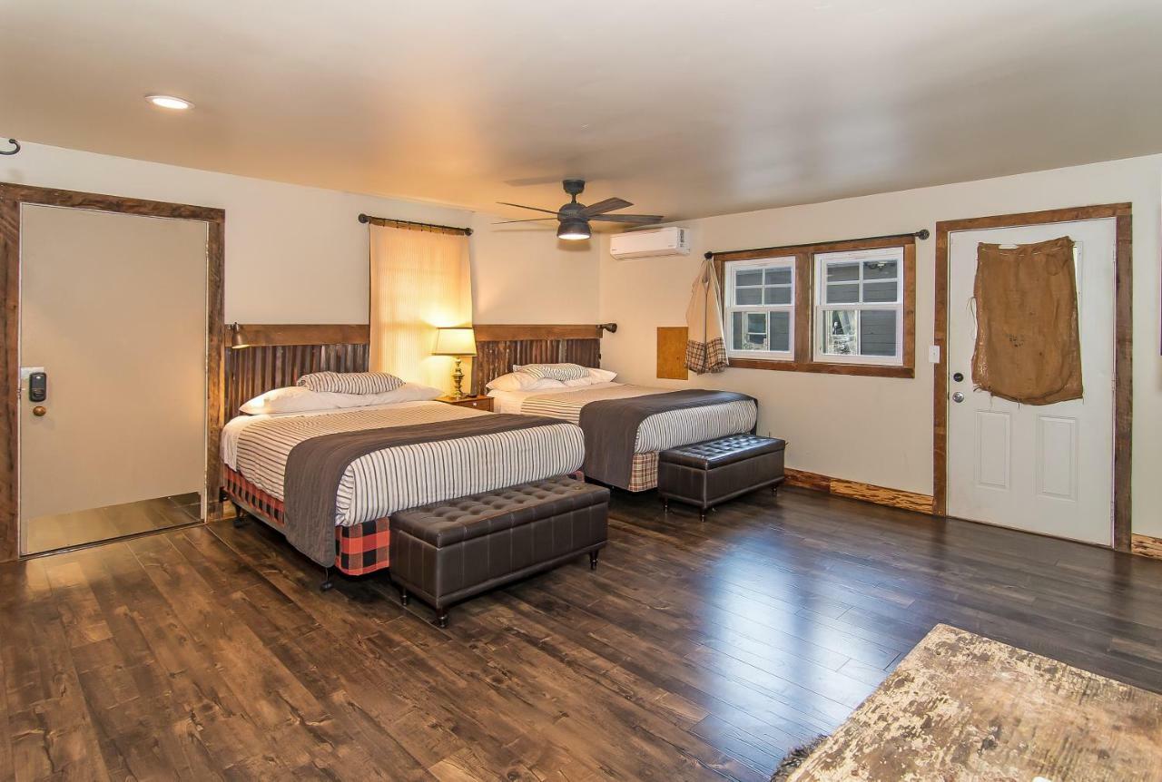 Мотель Miner'S Camp Foresthill Екстер'єр фото