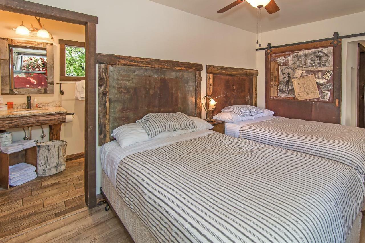 Мотель Miner'S Camp Foresthill Екстер'єр фото