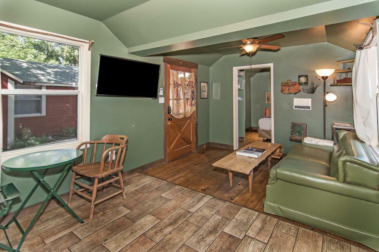 Мотель Miner'S Camp Foresthill Екстер'єр фото