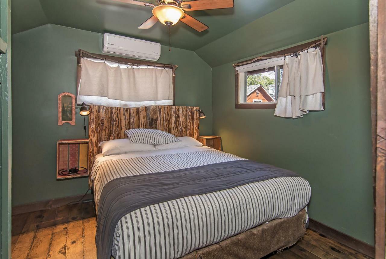 Мотель Miner'S Camp Foresthill Екстер'єр фото